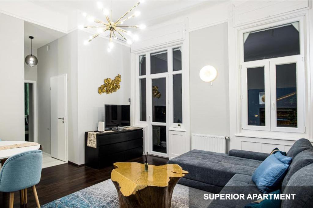 Bpr Agathe Elegant Suite With Parliament View Βουδαπέστη Εξωτερικό φωτογραφία