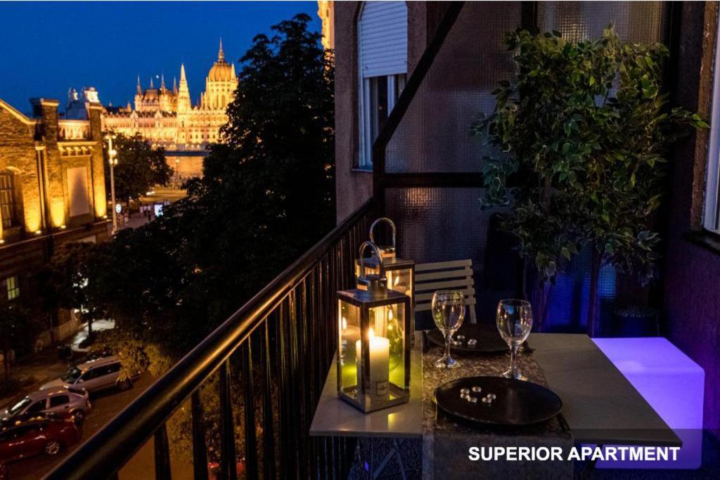 Bpr Agathe Elegant Suite With Parliament View Βουδαπέστη Εξωτερικό φωτογραφία